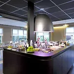 Kyriad Direct 3*