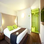Kyriad Direct 3*